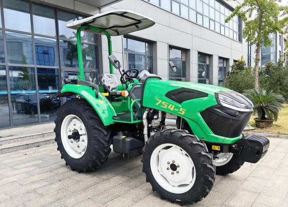 Tracteur utilitaire EURO V 75HP